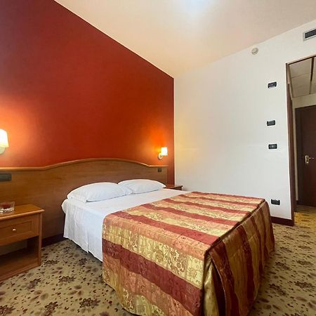 Vald Hotel Val della Torre Εξωτερικό φωτογραφία